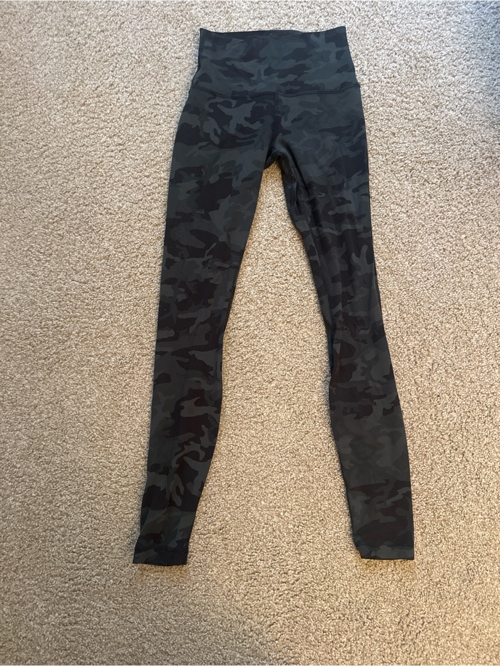 Lululemon ' High-Waist Camo Leggings - green
